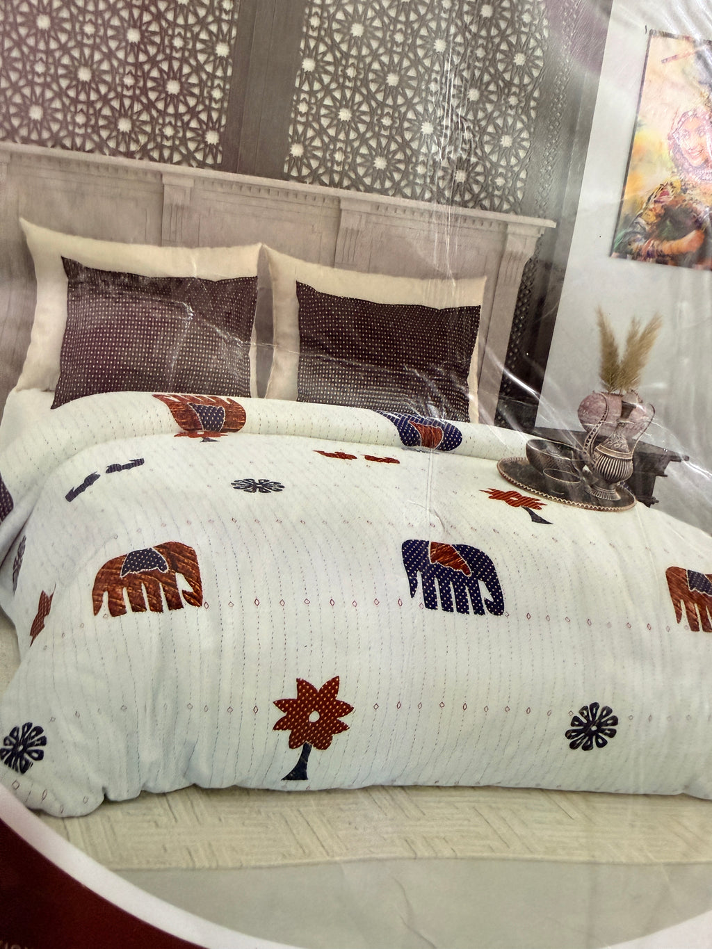Traditional Handcrafted Geometric & Tribal Motif Patchwork Bedspread for Double/King Bed(108 * 108 inch)